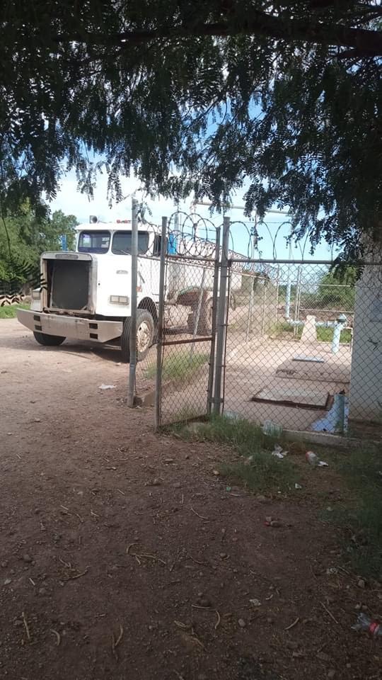 ⚠️AVISO⚠️Por problemas en el suministro de energía eléctrica de CFE, la comunidad de:CAMPO 16Permanecen sin servicio de agua potable, por lo que surtirá agua en pipas.Comisión Federal de Electricidad trabaja en la solución de este problema que se espera quede resuelto en el transcurso de este miércoles.Agradecemos la comprensión de nuestros&nbsp;usuarios.