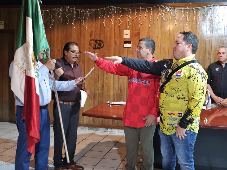 ABANDERAN A CONTINGENTE QUE PARTICIPARÁ EN EL CAMPEONATO MUNDIAL DE PESCA&nbsp;DEPORTIVA