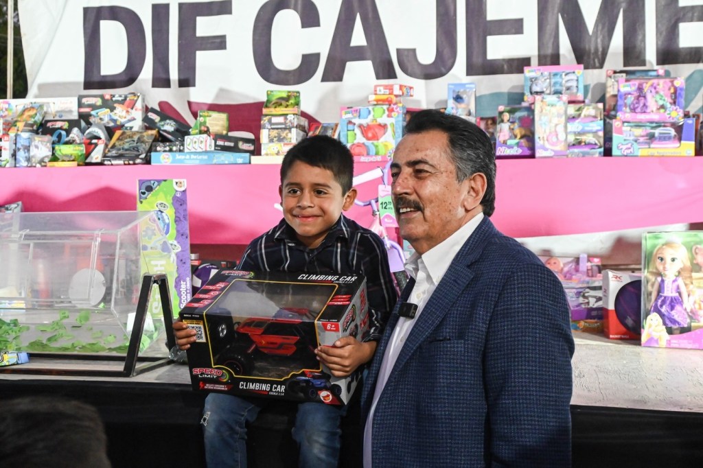 EXITOSA TERCERA SEMANA DE LAS POSADAS DEL BARRIO 2025 EN&nbsp;CAJEME